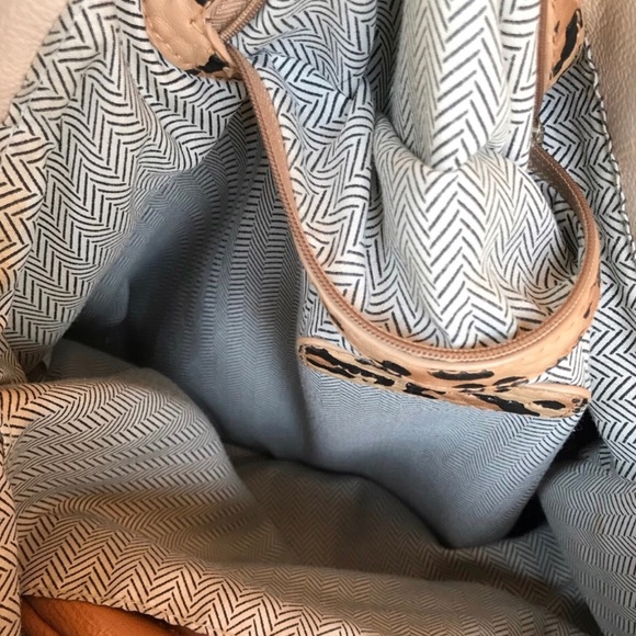 1-Day Bundle Sale: Michael Kors and Steve Madden - Picture 6 of 8